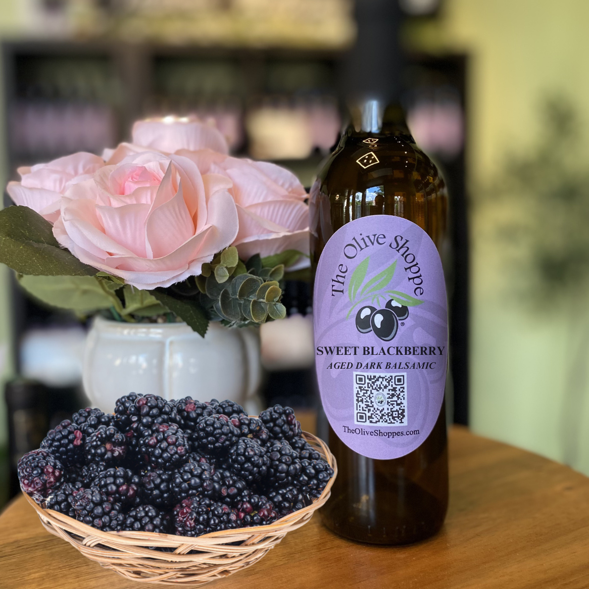 Sweet Blackberry Aged Dark Balsamic Vinegar